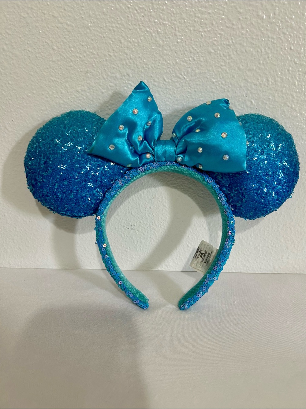 Disney Turquoise Minnie Ear